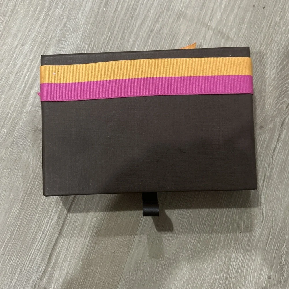 Louis Vuitton louis vuitton